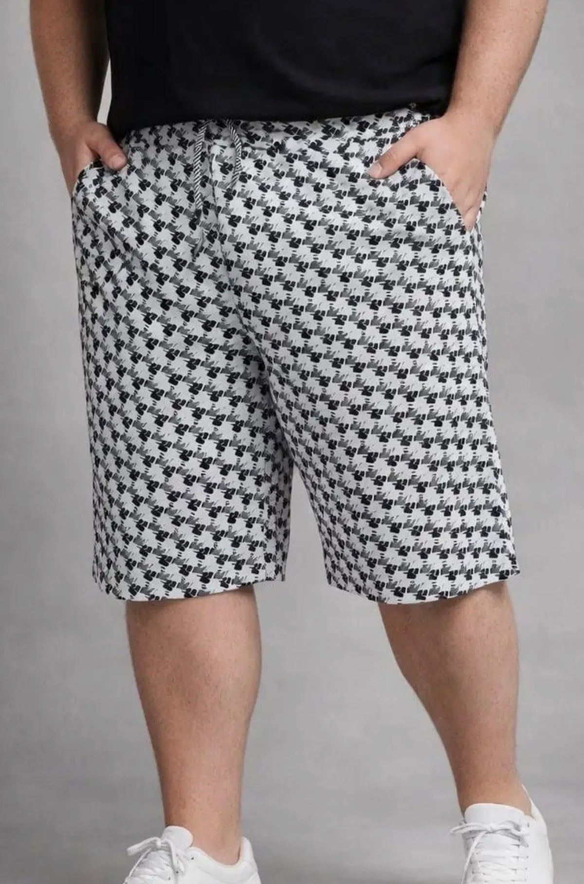 Men's Solid Drawstring Casual Shorts - Beige